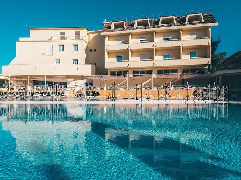 246444A1C0EE7E7DE0178A0D74EA591C