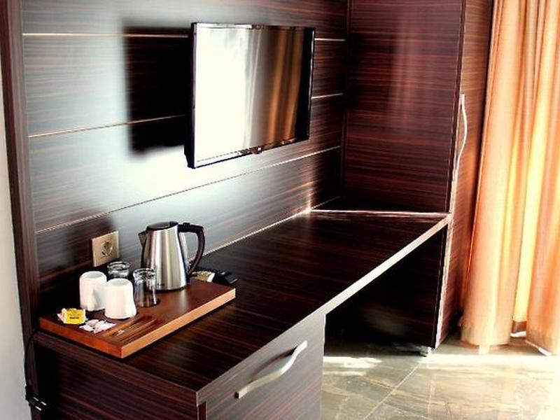 5305CB88DD34A1954550364A1D2DC204