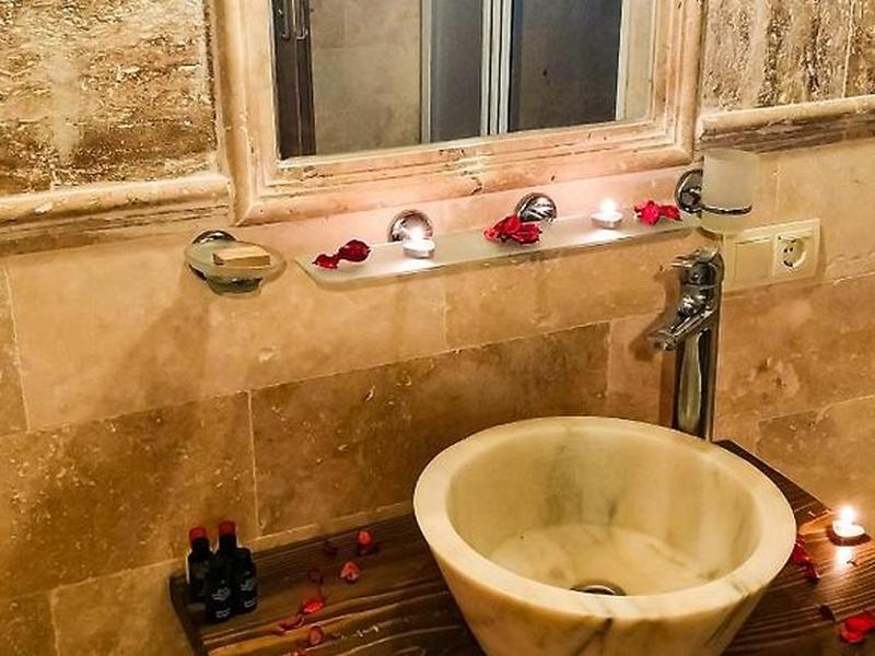 4043F9F9EF10431BDC0B2326F1D4F79C