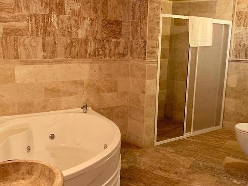 B38FFE4CC70F044F9F5DE1FB5A711780