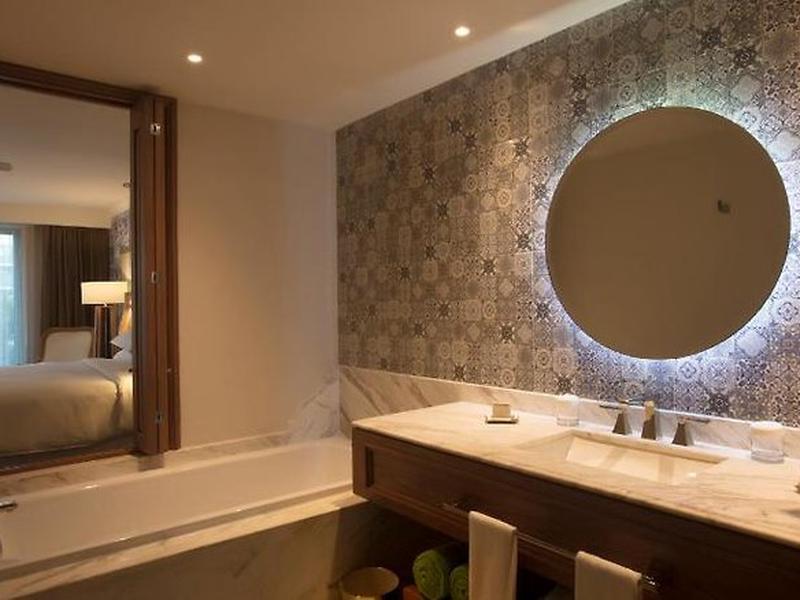 CF2A7F1F5452F9691F92AFA9D6B9AD57