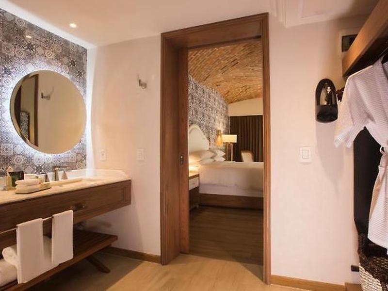 720EEA51F64291AB5E592B8E26A8F4E7