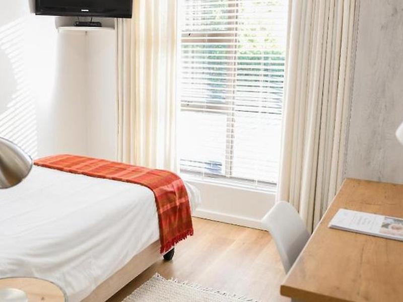 81B4D50A0E13498B83DD22C10D1836DF