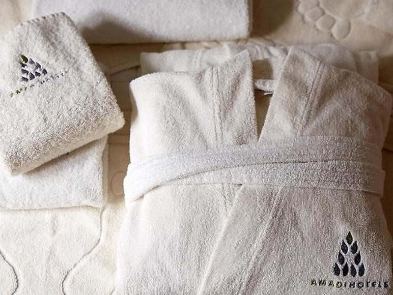 9798ACD298FBACD8D0DF375414F80442