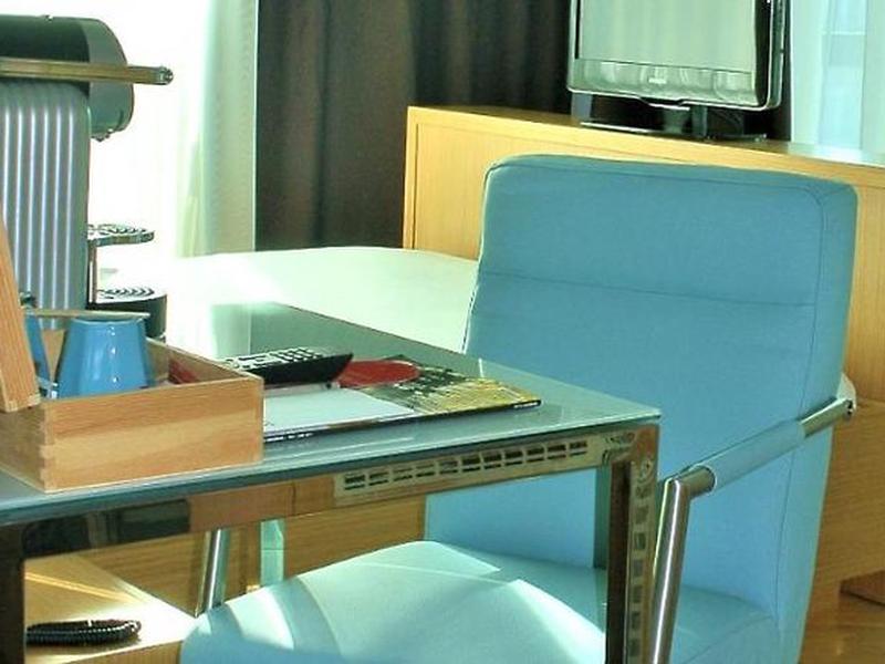 F294F14673AA2FBF481B3F969B4A7F90