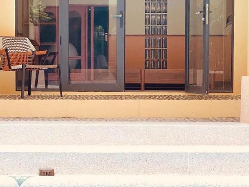 85F14B9CB1F8768A4AAD04C6DC644F1F