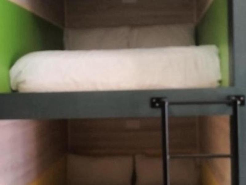 0B9C1DB579BC9C0A8C79B59C258F00BA