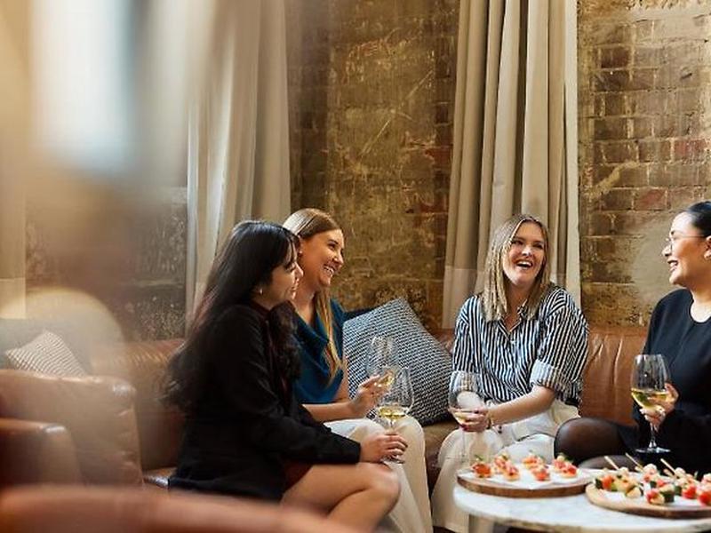 AE7B920818150DD4C68CF8766C3C25FE