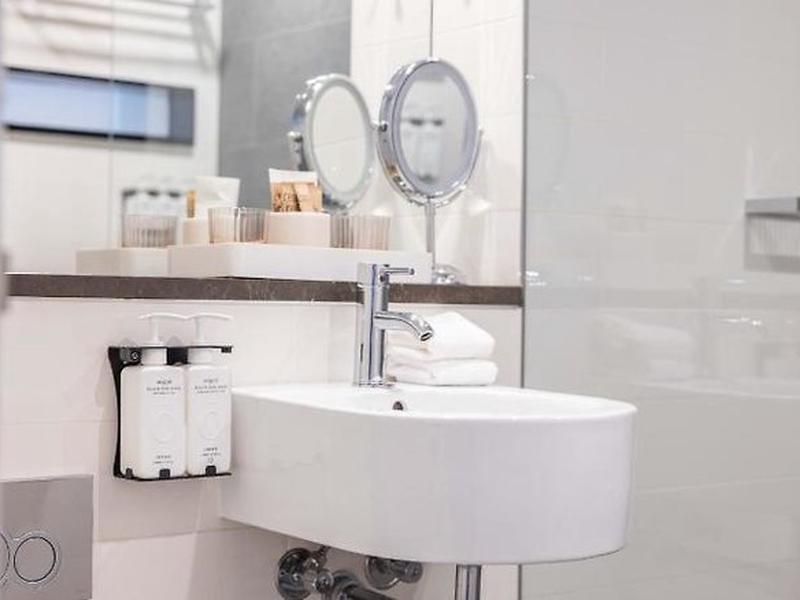 C7E411CEB618CBBDB0E7A59DB3764B85