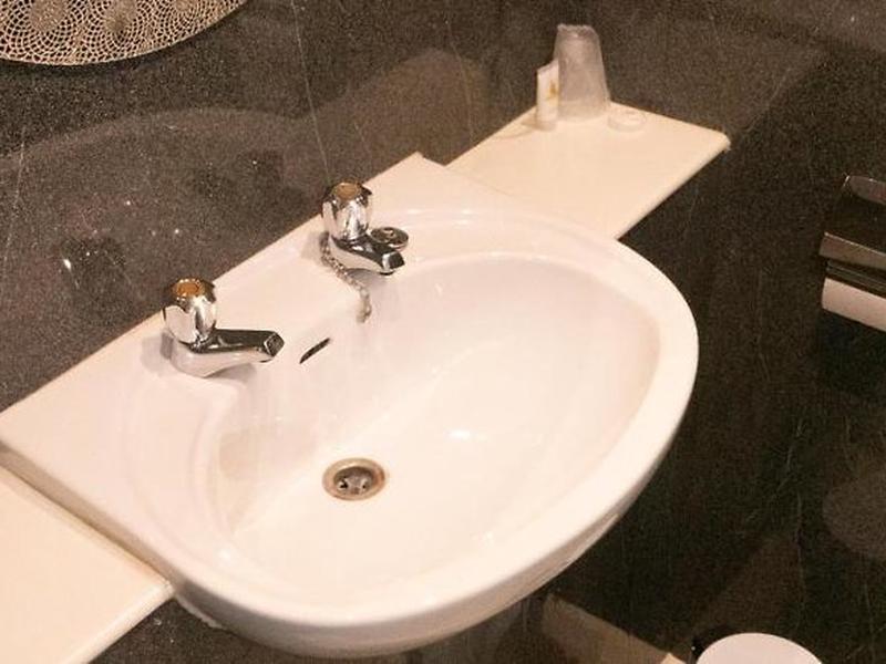 DC0D2C9FA091F8FD826FD03FFCB6C7BD