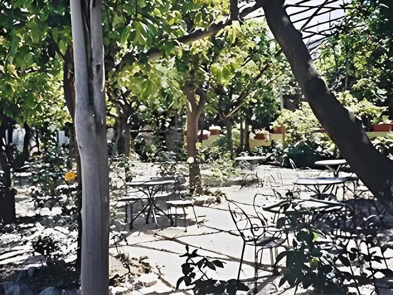 0BABF9EF88B01DB9BC9EBF19DA9DF997