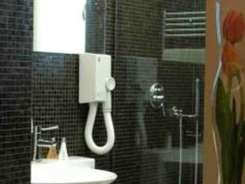 E0D1C3C03065680CD09B98168C2EA0F7