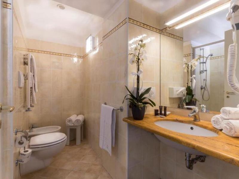 0B5603AB0B73492CB090BA58956E1747