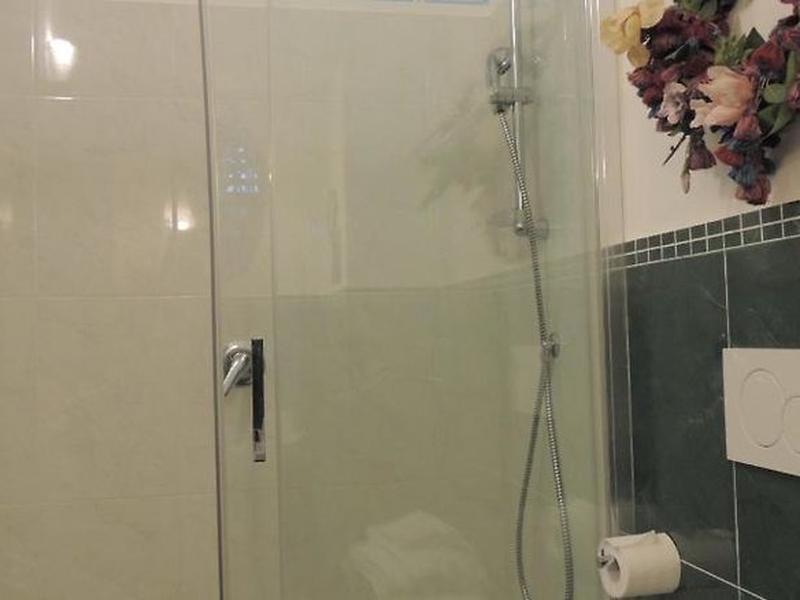 00F48ADA922665B8E164E01E6FD0BF35