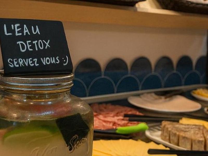 BDEAB8C2543B570E9861FA713979F148