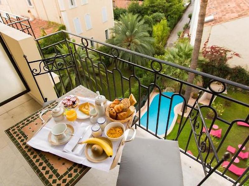 7A0334973B30C3E43618EED32F9FE2EF