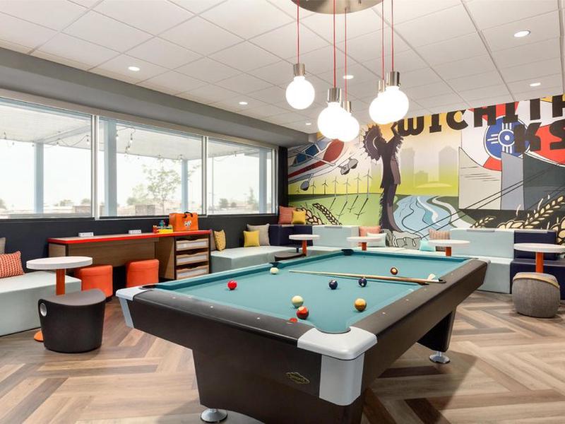 823EAE7F7BC3F72640107A6333992838