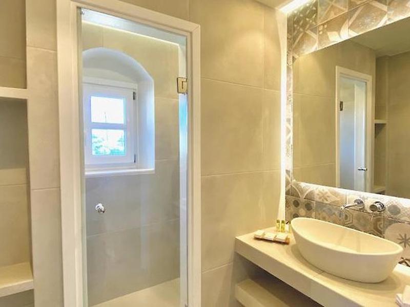 EEEA165B02DC45D6A2F645D9C90B8096