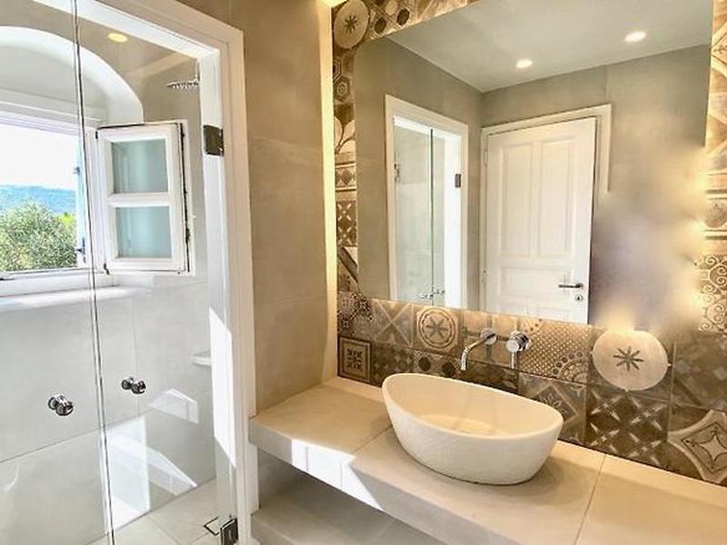 1D3F0DA2ED18D645B389B9AA9DCD8C1A