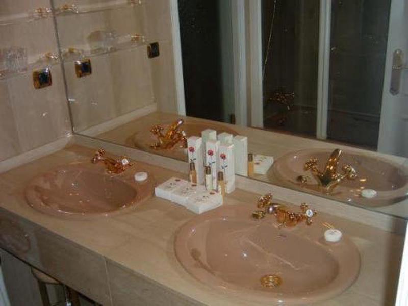 BA11785465059A39286B46B9DFA01854