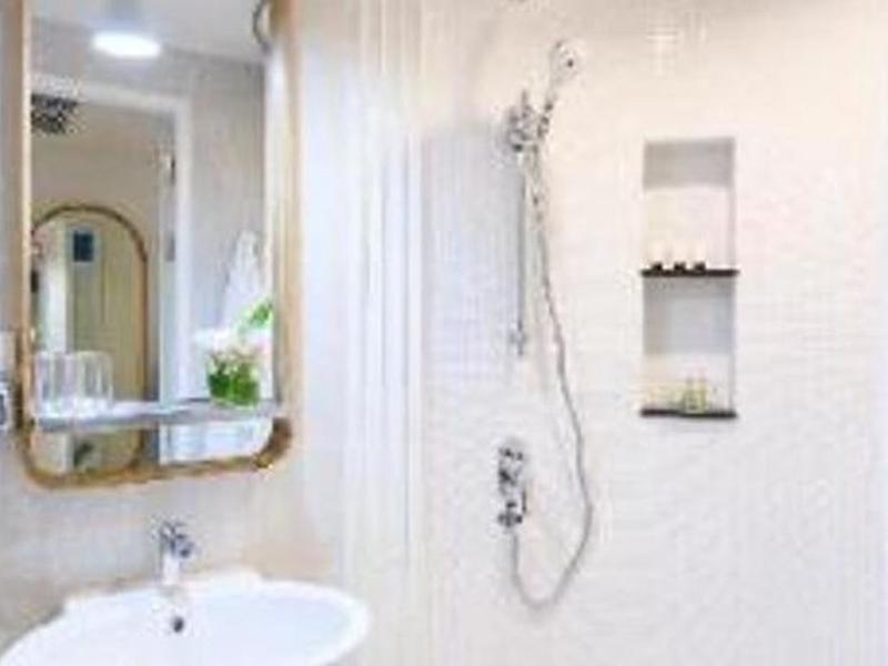 950B80359F30D8CC8825DCD0655D4D38