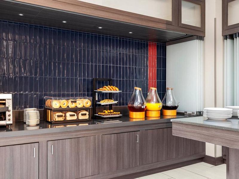 BD79263CB779F3C54F4BFB2D30970D37