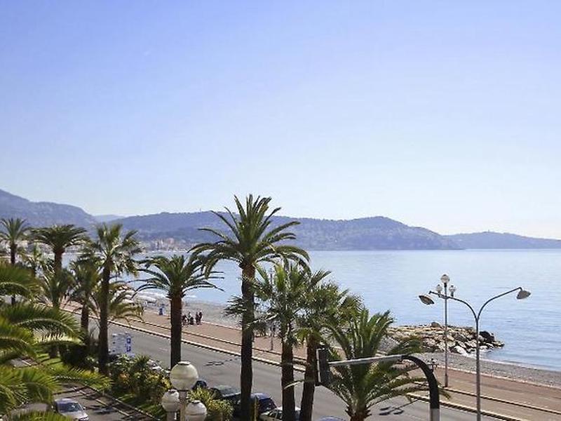 F74360B0EFE40B36C68C6DC7249D1C2A