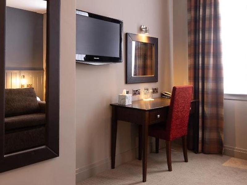 3776DCCCD08330B48B9B1B06902E0B44