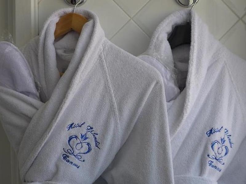 A578DD4BF2AEE0A1B1D00477A30BBF28