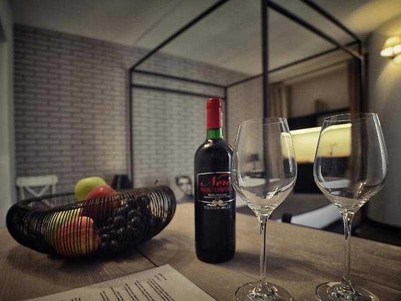 7D8D88AAAF2317DD7BB5C74A64FB8666