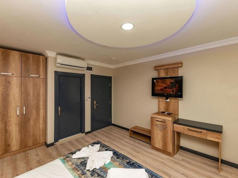 61B83A44907F6B65686DA5E6E671BF21