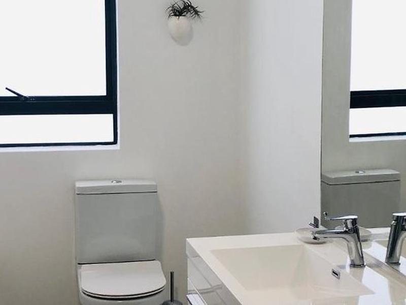 E900EC6682B47E45F905C5F51A9EC7E5