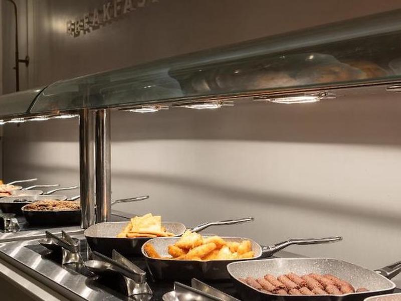 D679A76F59D79FABD3C9155DB8C564E1