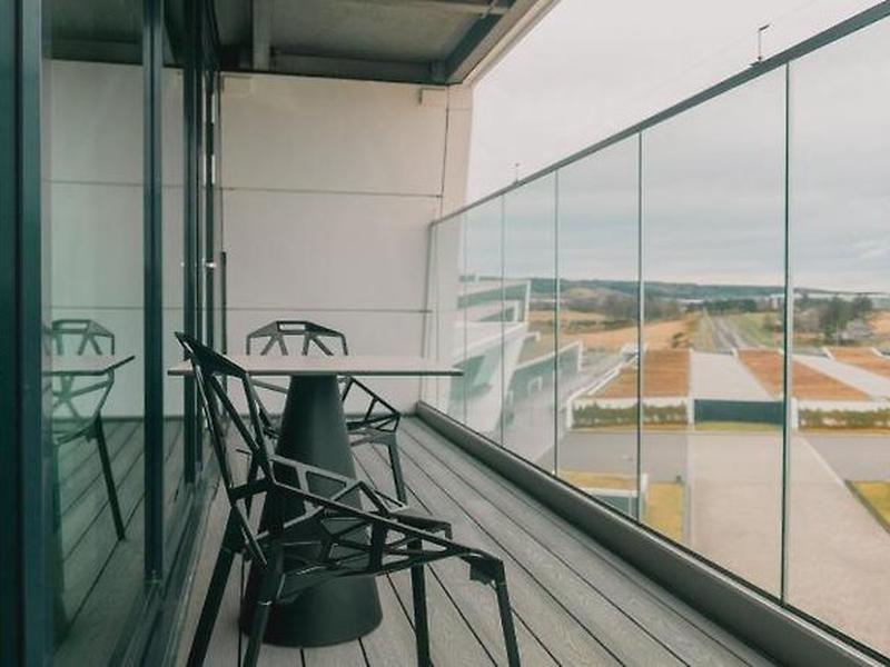 664037E6D4F0A8B03A3F787EE4AC3615