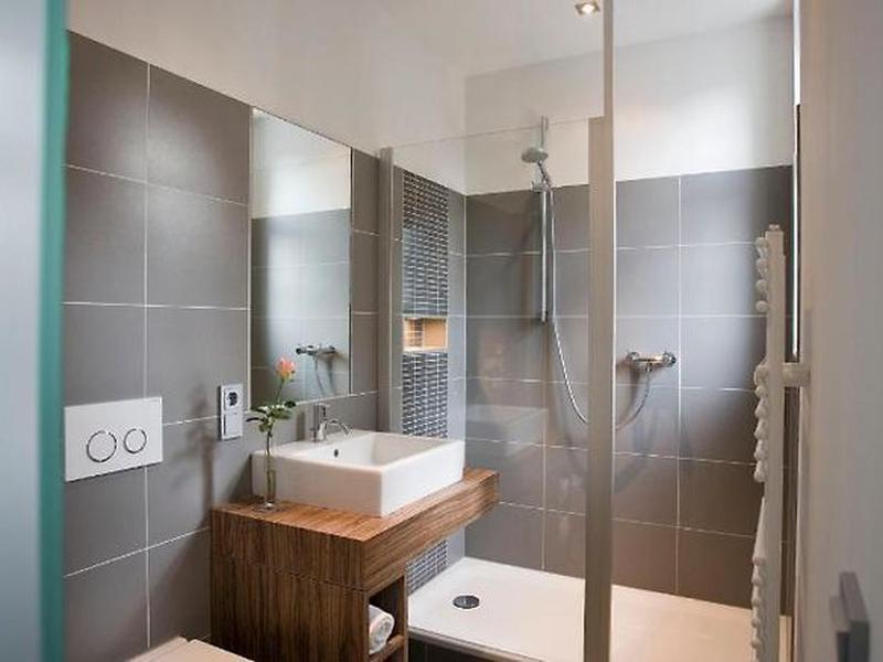 C5DC0100644F8BD319C8E6FFCF7865DB