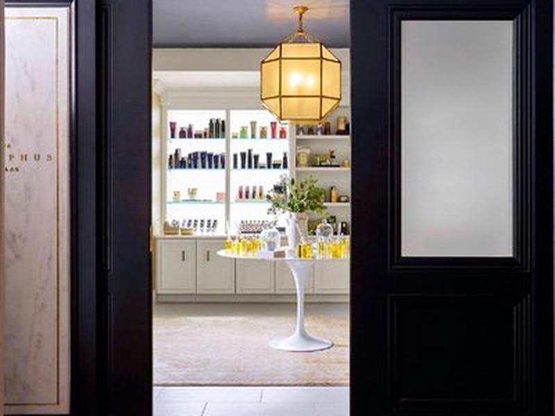 213E9DBFA20A1300F91D994FEA203057