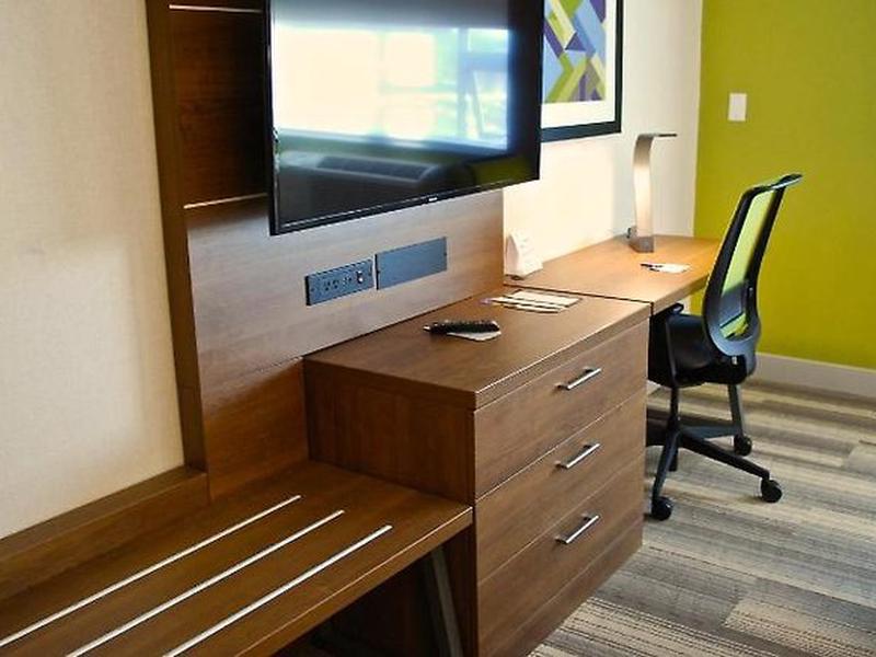 FE6484791B219B41F7ABA5E8FDBC65BD