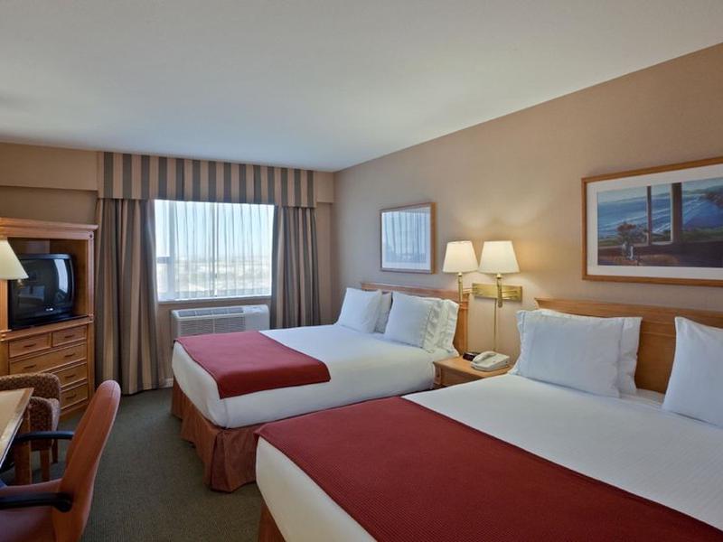 ABF9C49BDFD45C027D9157763A3268A3