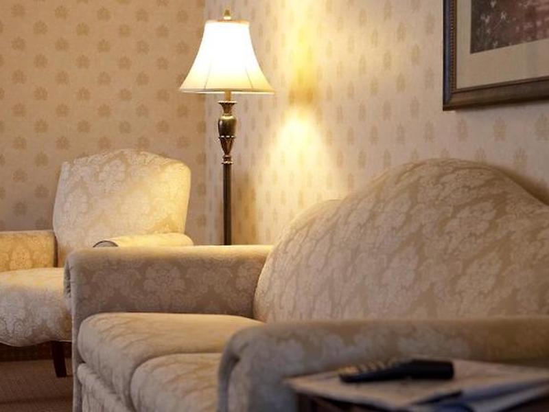 EE5F6AB9DE236F80F7A325A0C3FABBEE