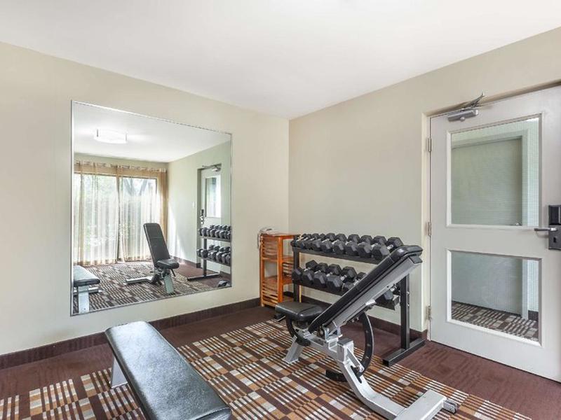 64EB2D4D89FB4EACED6AC8FB803FB516