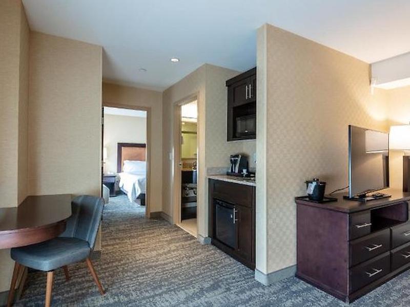 6EEB436DB8D4E1C5F89DA8254B5B3E64