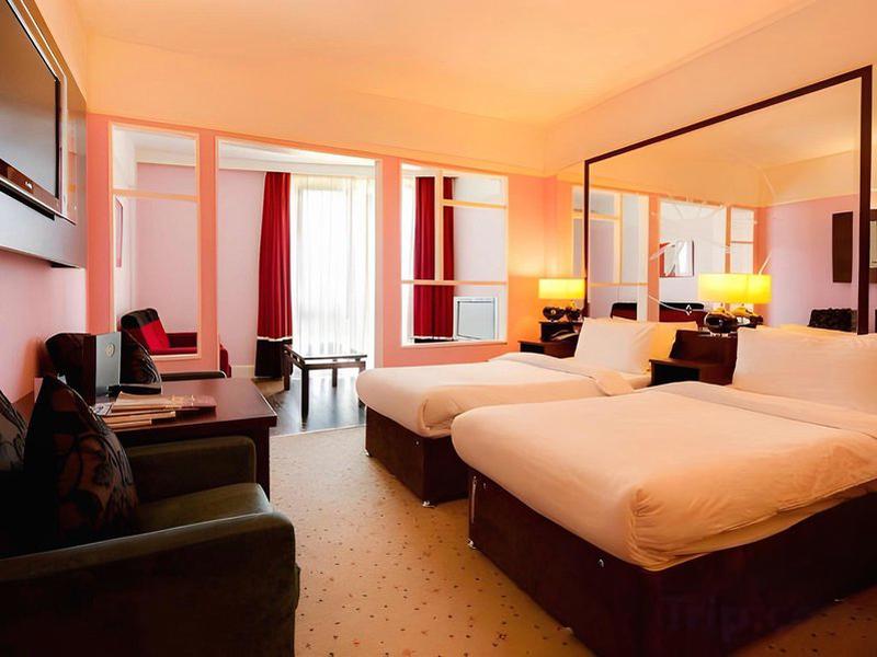 8F80ACB58ED13746881847D361D00C70