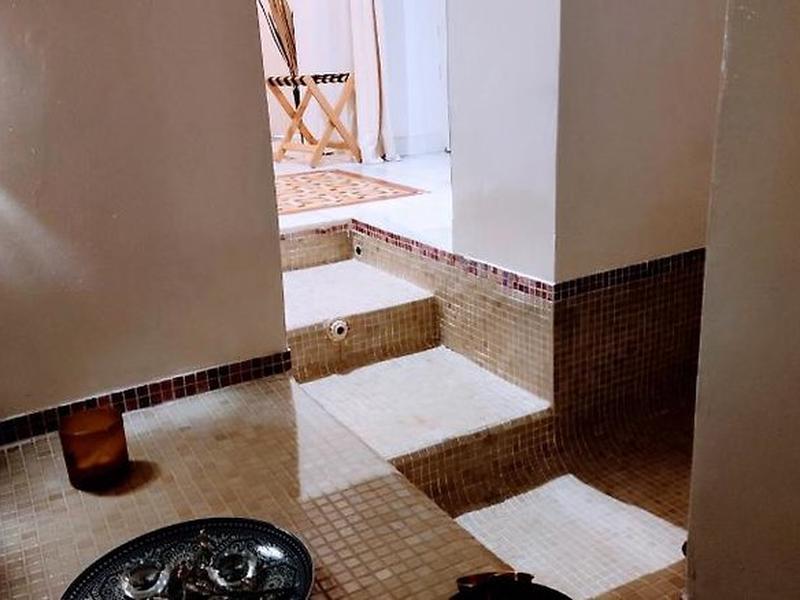 16D539A53AD487047B1C217E15EE4C4A