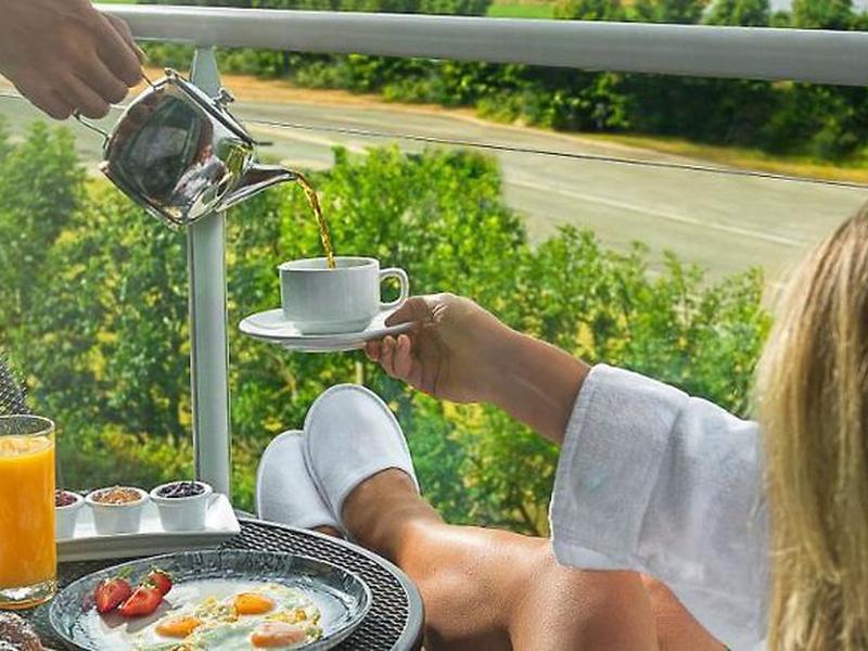 5DF9F2F4596A057A5775C75AFCF3B6CC