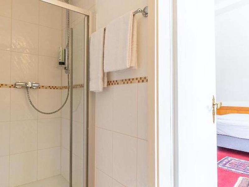 716654BDC5CC1E5EEB7CD905E150EF9F