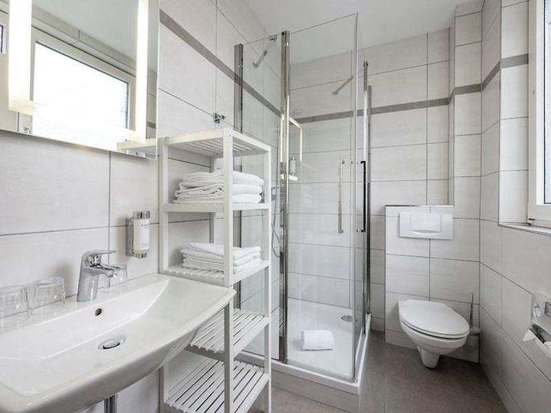 AC5939CB14D62BE57A61CD057F5EE4EC