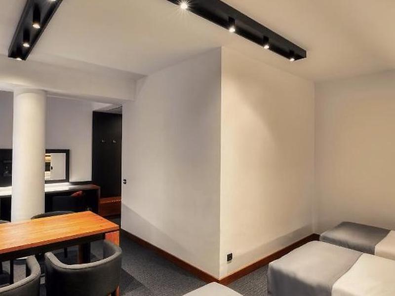 248F5121112B1E7F7E667E3BB4A11DEA