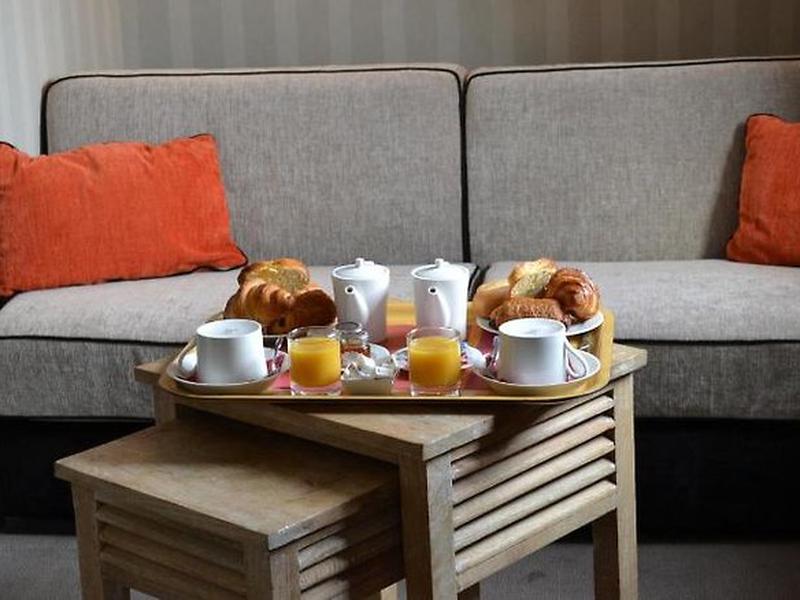 096D2ED8148FE0C0A7AD658E76FDF9B5