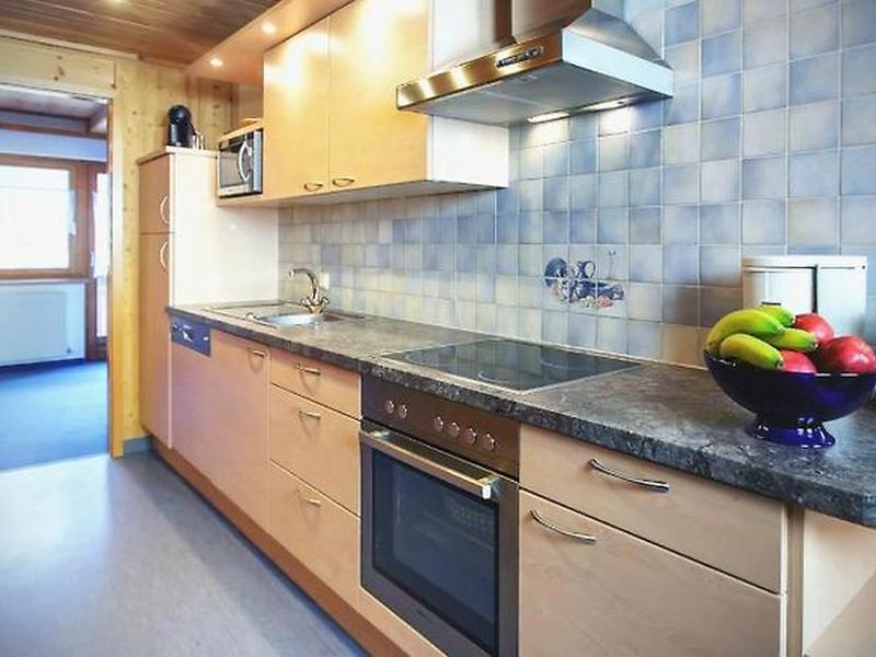 88BCAA57891822470727703D462D660D