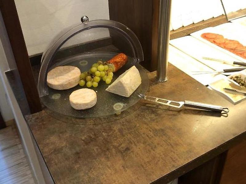 CFF32C65B77494D949B147FCB748DEAA